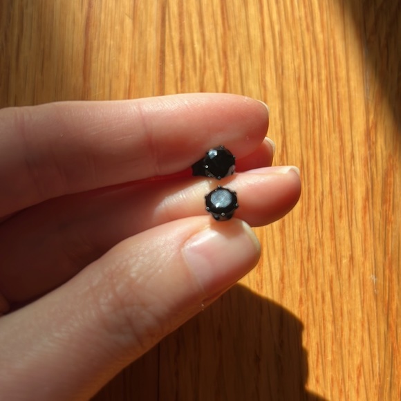 Earring pack - Picture 5 of 6